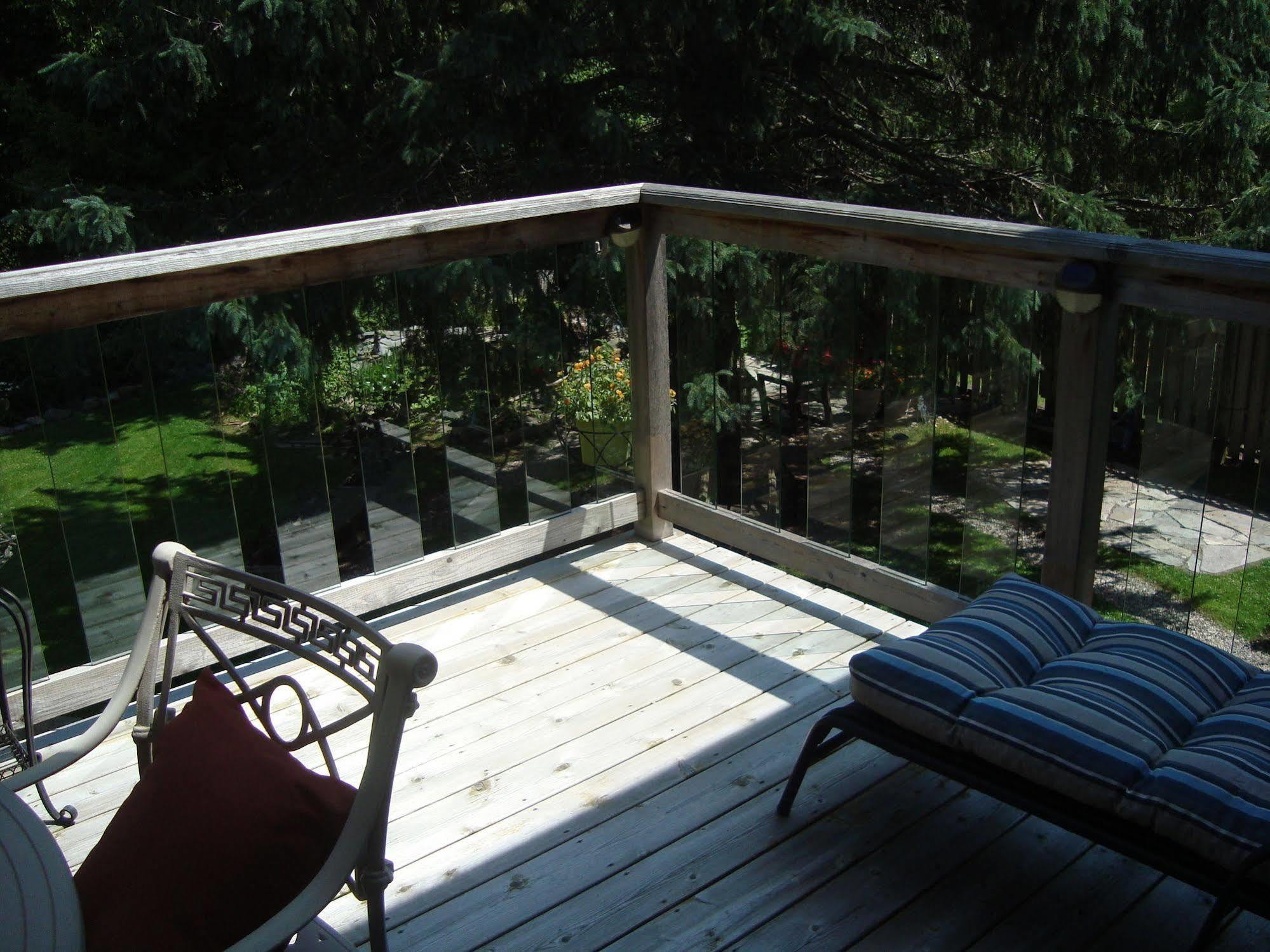 Paddington Place Bed & Breakfast Ошава Екстер'єр фото